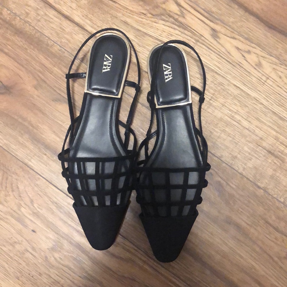 Zara never word black caged flats